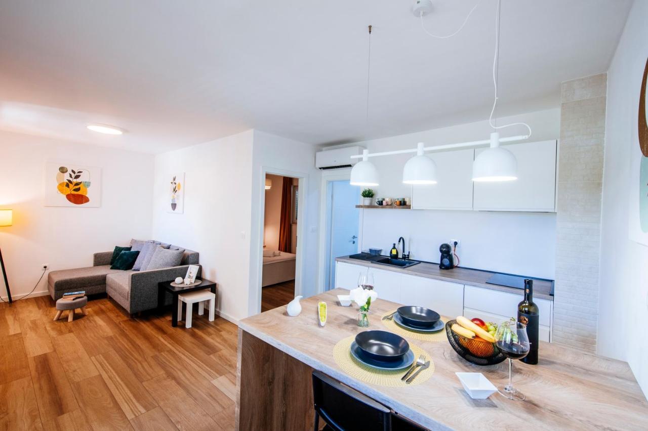 Vacay With Terrace And Parking * Zadar