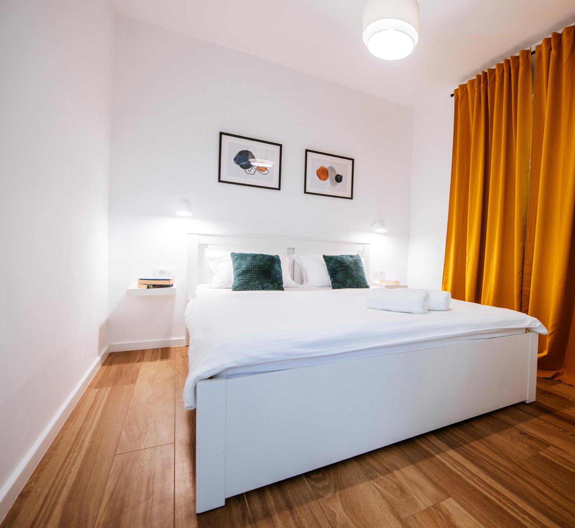 Apartment Vacay With Terrace And Parking *